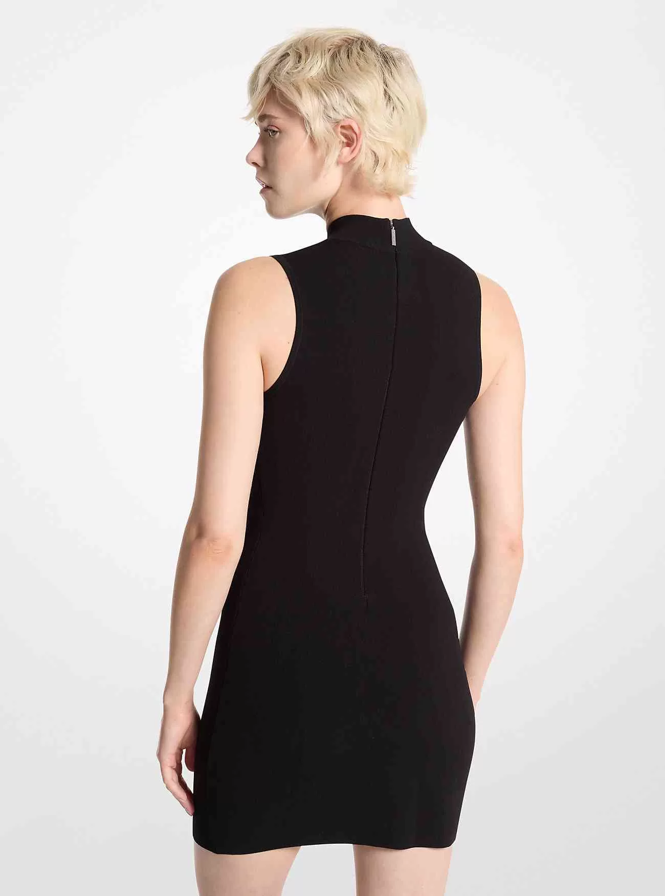 Abito in Viscosa Stretch con Collo a Lupetto