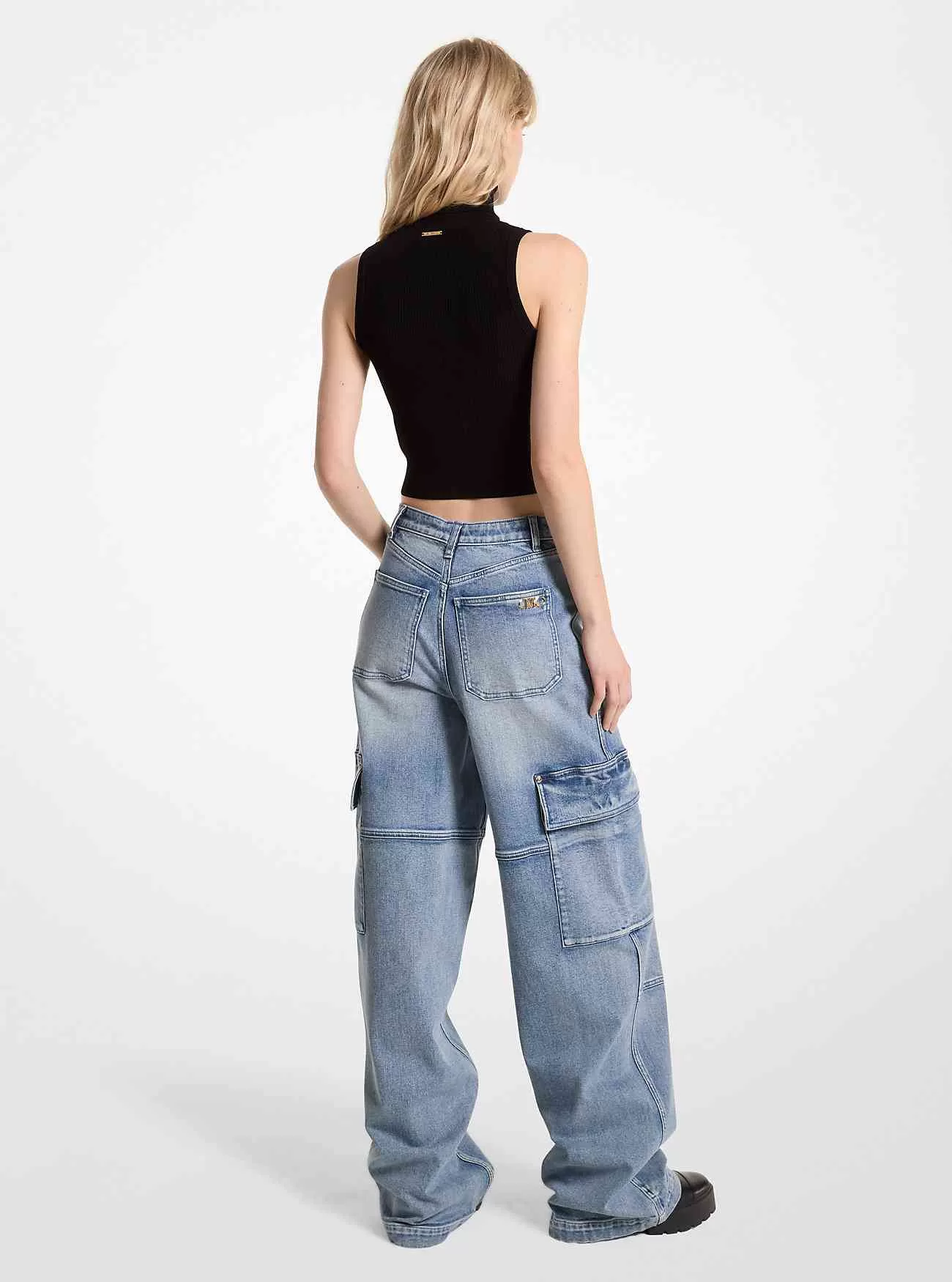 Jeans cargo a gamba larga in denim elasticizzato