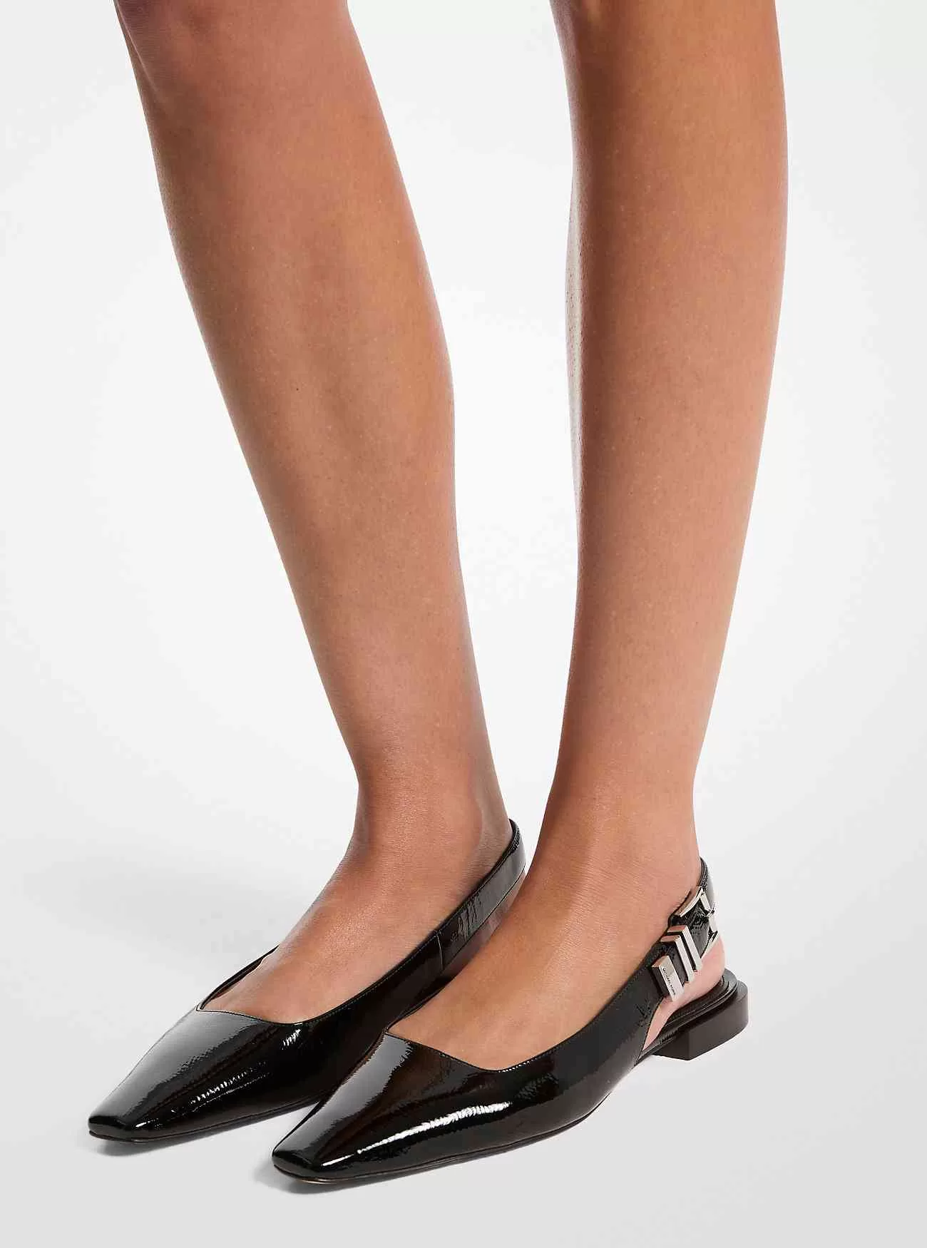 Piatto Darrington in pelle verniciata craquelé Piatto Darrington in pelle verniciata craquelé