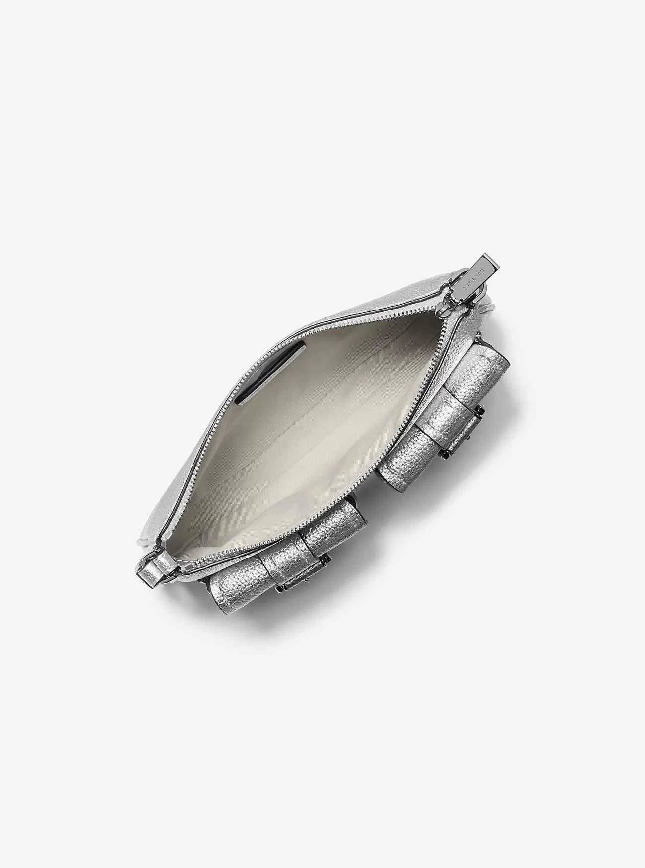 Pochette Zoe piccola in pelle metallizzata