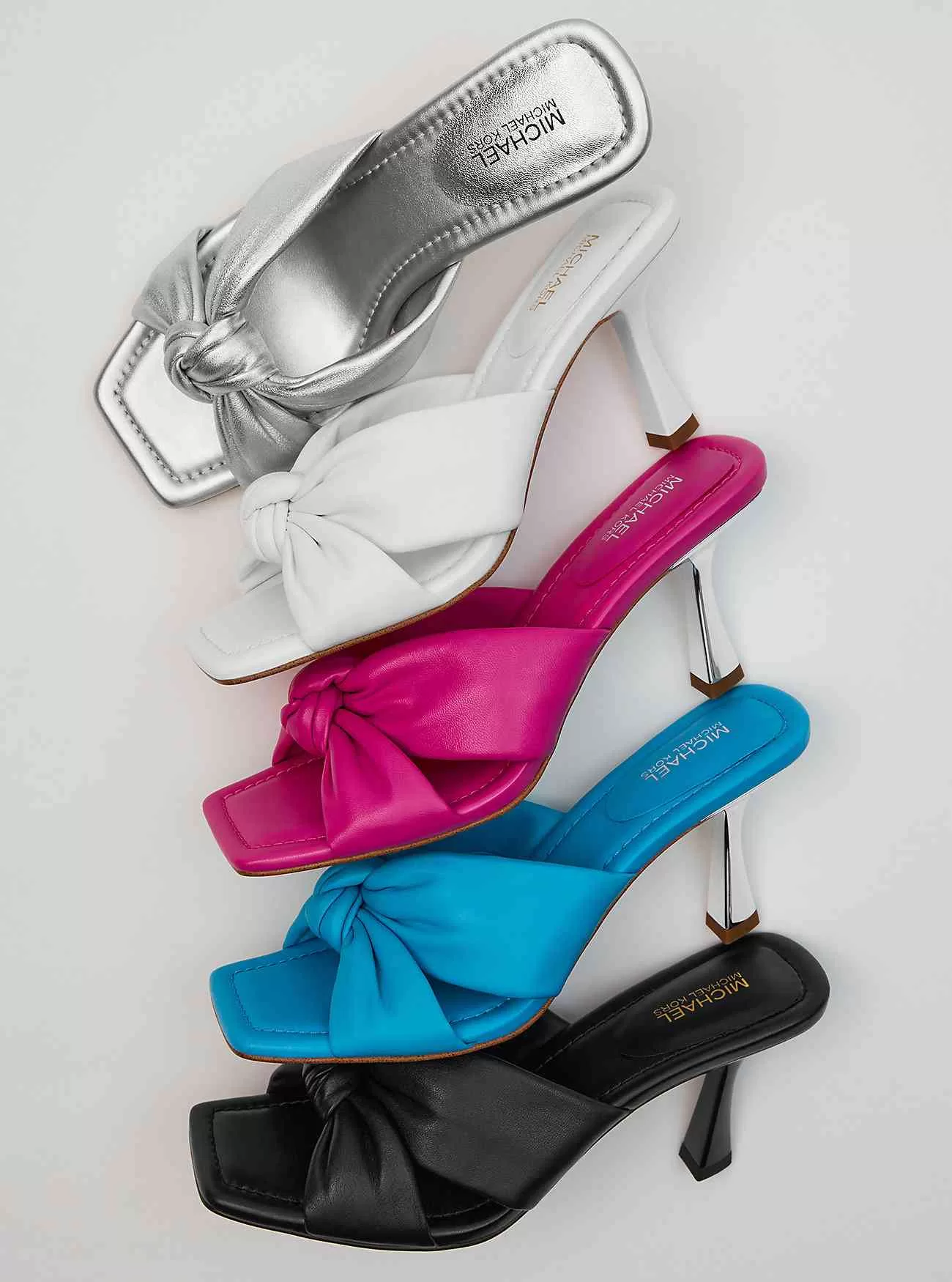 Sandalo Elena in pelle metallizzata Sandalo Elena in pelle metallizzata