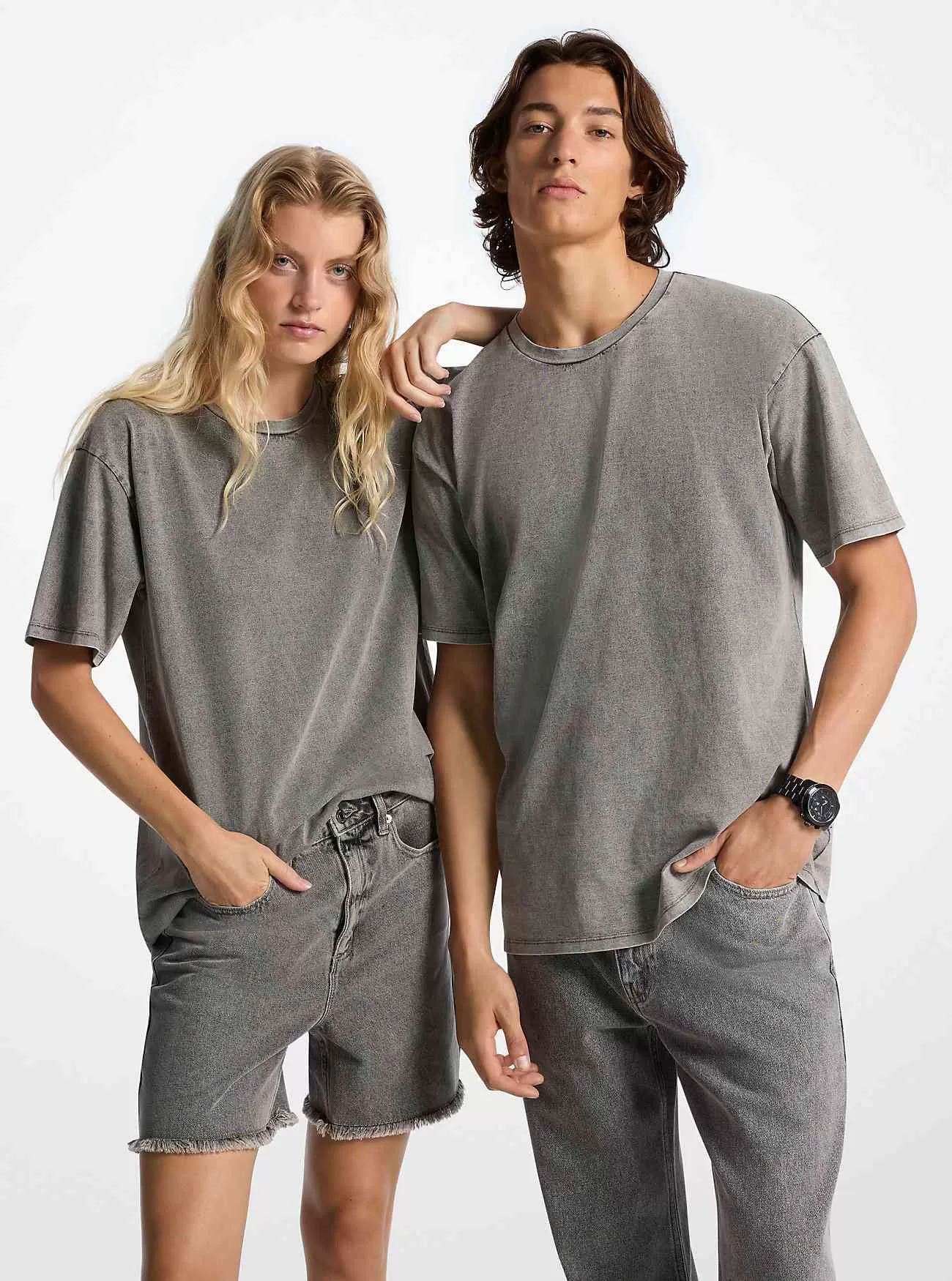 T-shirt in jersey di cotone lavato in capo