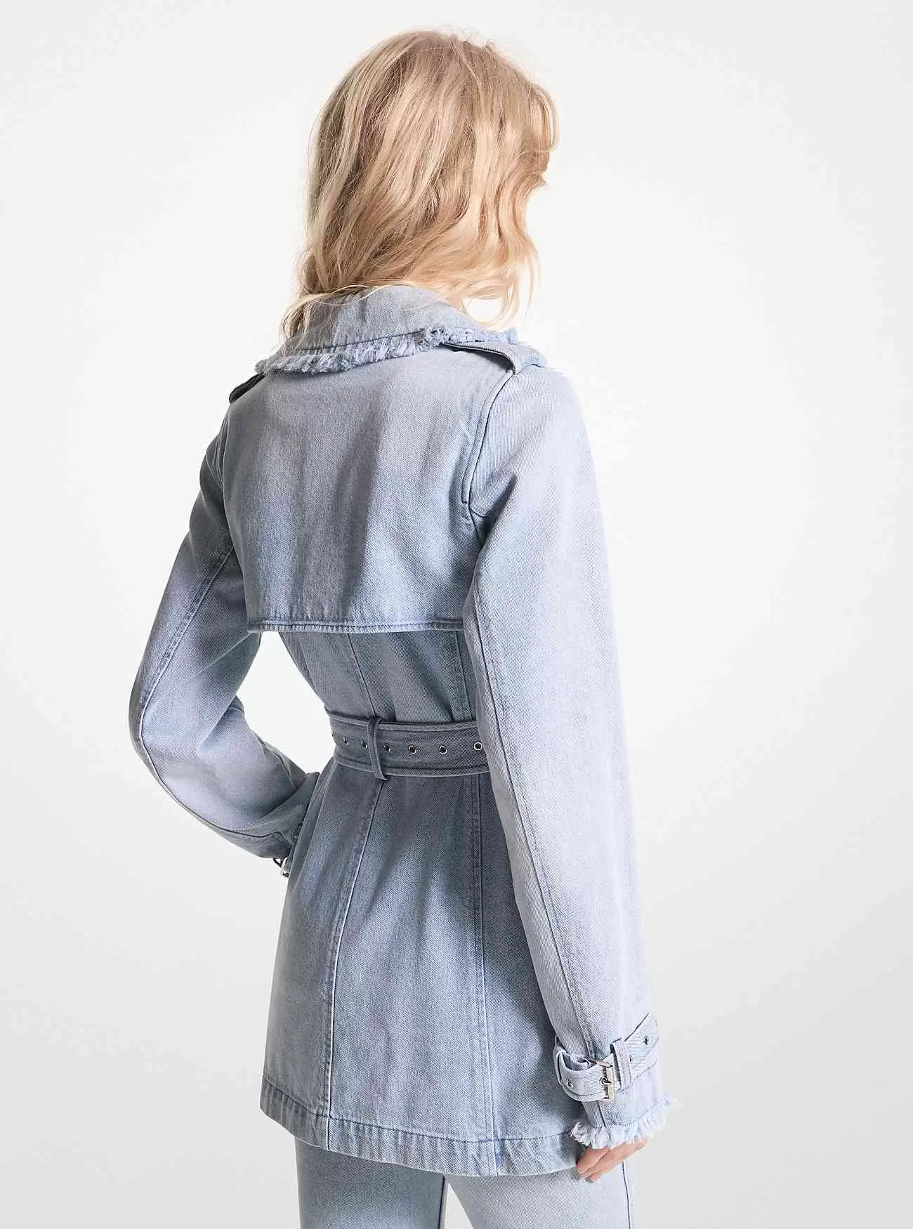 Trench in denim sfilacciato